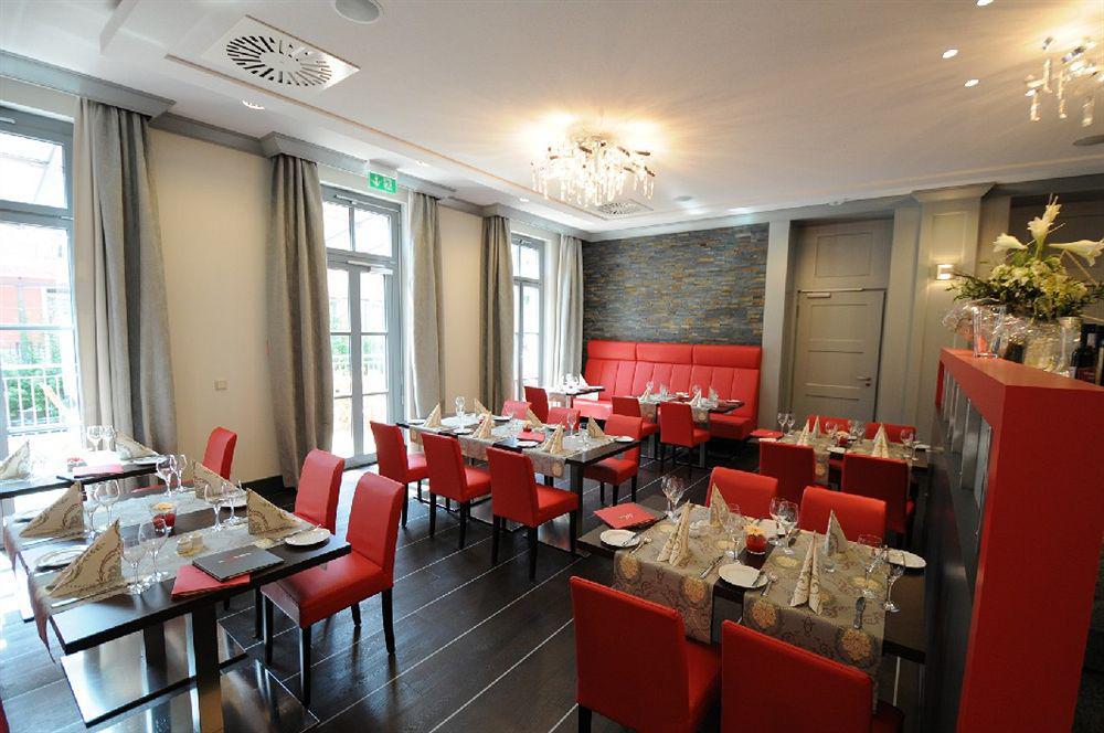 Dormero Schlosshotel Райхеншванд Ресторан фото